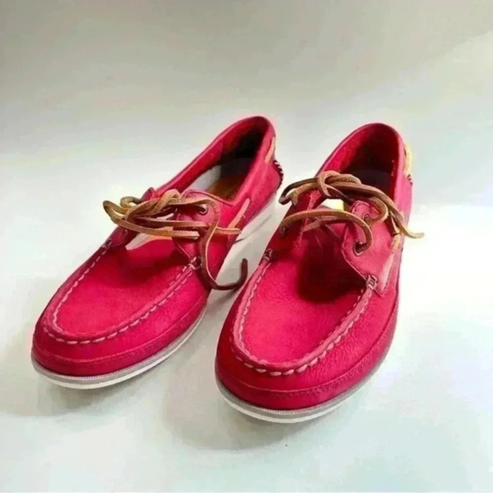 Clarks Flats Pink Leather Boat Slip On Shoes‎ Women’s Size 8 M